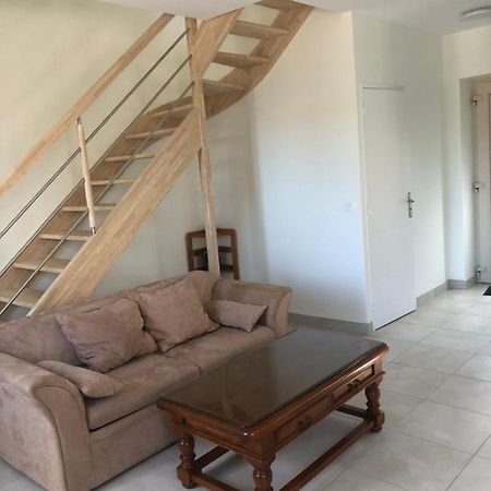 Résidence Merlin Saint-Malon-sur-Mel Exterior foto