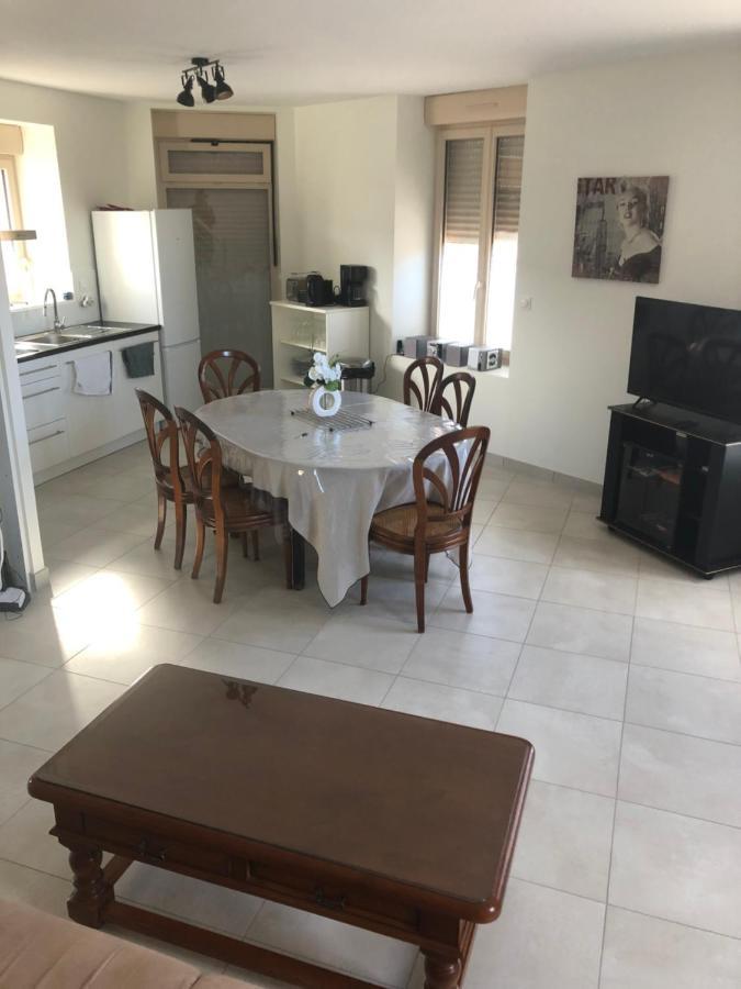 Résidence Merlin Saint-Malon-sur-Mel Exterior foto