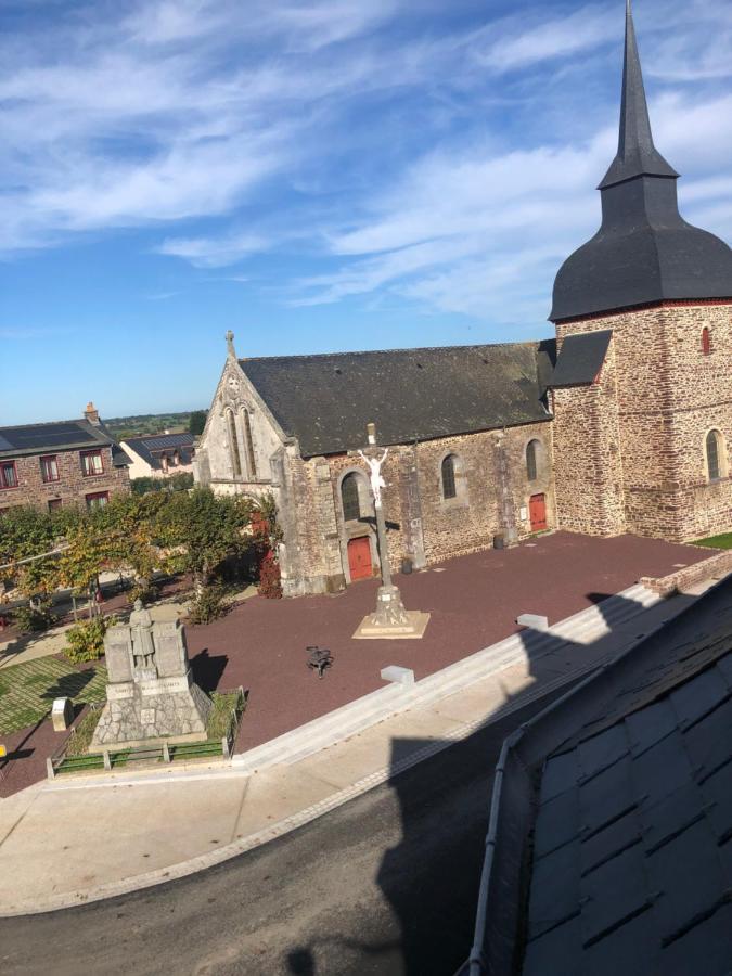 Résidence Merlin Saint-Malon-sur-Mel Exterior foto
